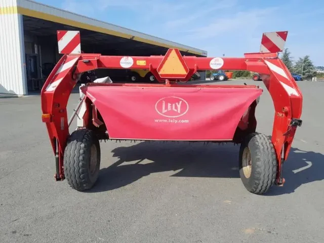 Occasion Lely SPLENDIMO-PC330S à ANTIGNY chez Groupe OUVRARD