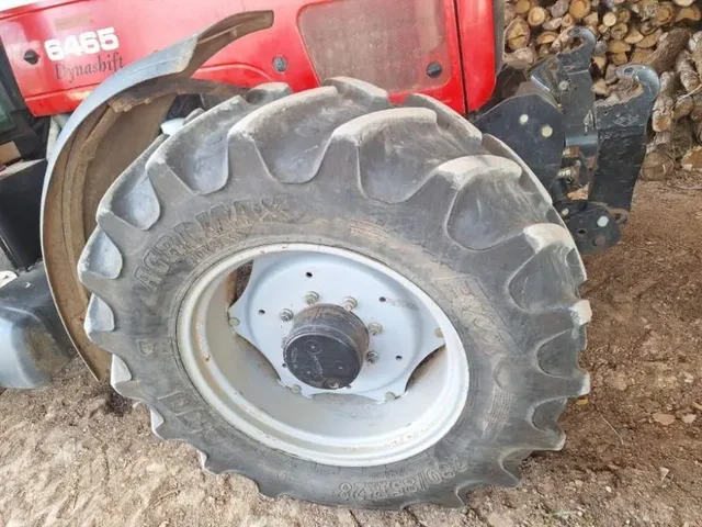 Occasion Massey Ferguson 6465 à ANTIGNY chez Groupe OUVRARD