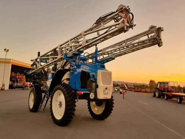 Occasion Matrot HELLIOS à ANTIGNY chez Groupe OUVRARD