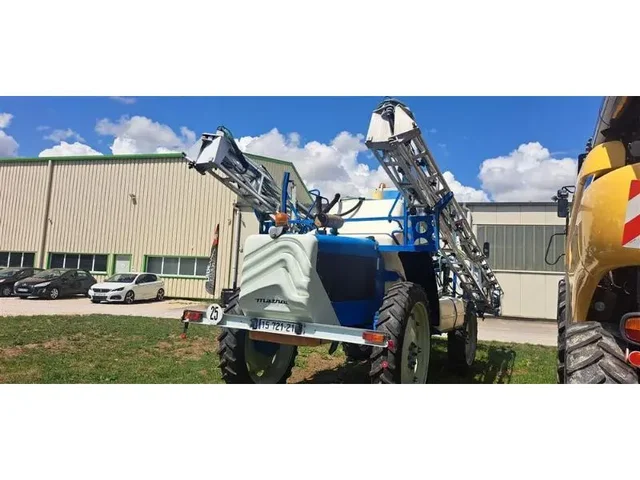Occasion Matrot M24-D11 à ANTIGNY chez Groupe OUVRARD