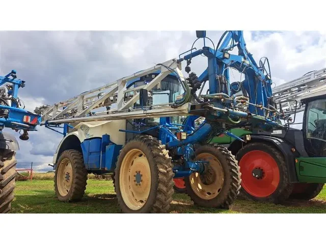 Occasion Matrot MAESTRIA21 à ANTIGNY chez Groupe OUVRARD