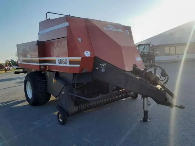 Occasion New Holland 4880 à ANTIGNY chez Groupe OUVRARD