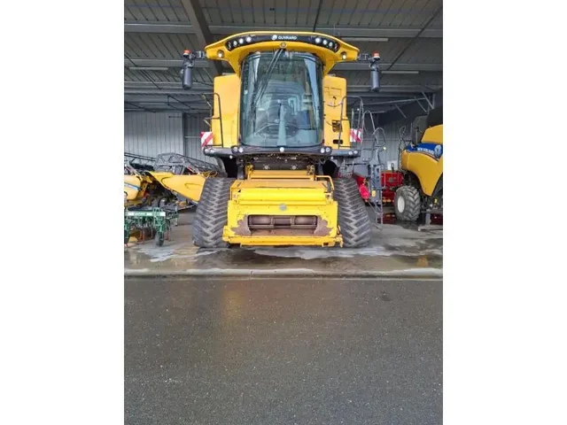 Occasion New Holland CR9-90ST à ANTIGNY chez Groupe OUVRARD