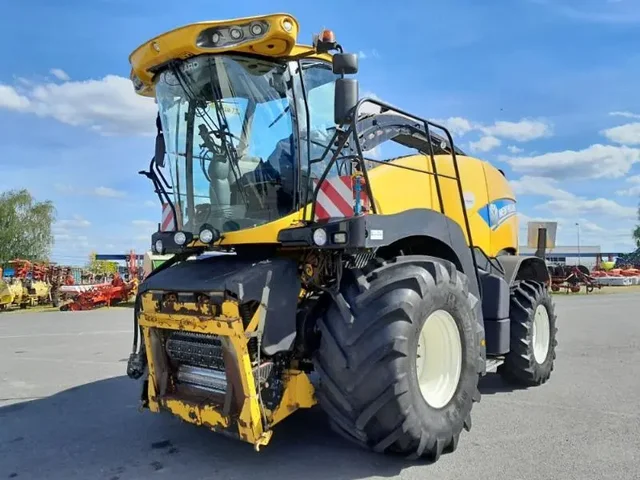 Occasion New Holland FR450 à ANTIGNY chez Groupe OUVRARD