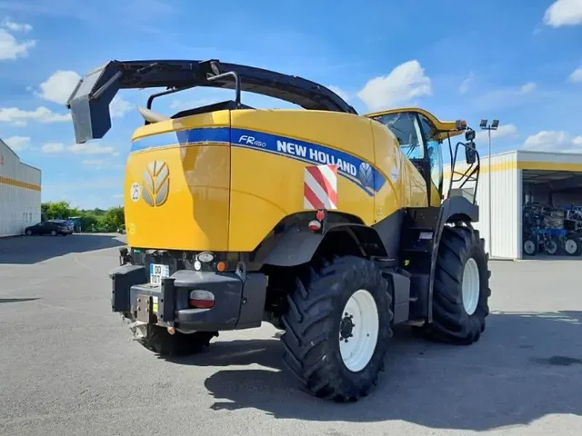 Occasion New Holland FR450 à ANTIGNY chez Groupe OUVRARD
