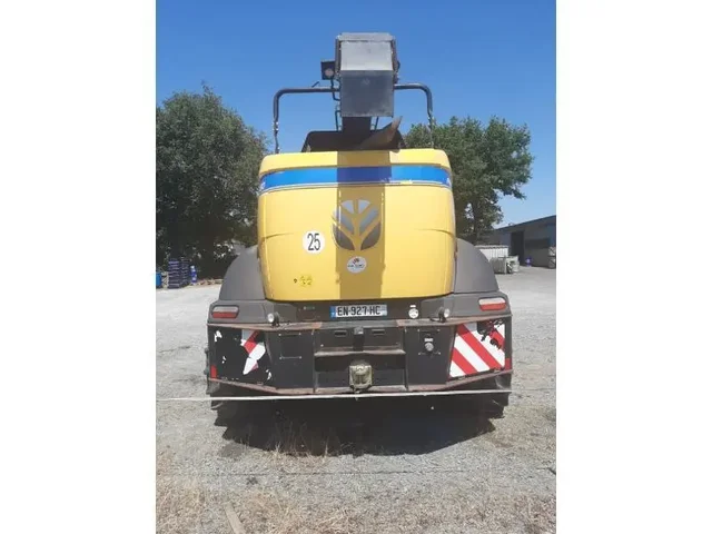 Occasion New Holland FR480 à ANTIGNY chez Groupe OUVRARD