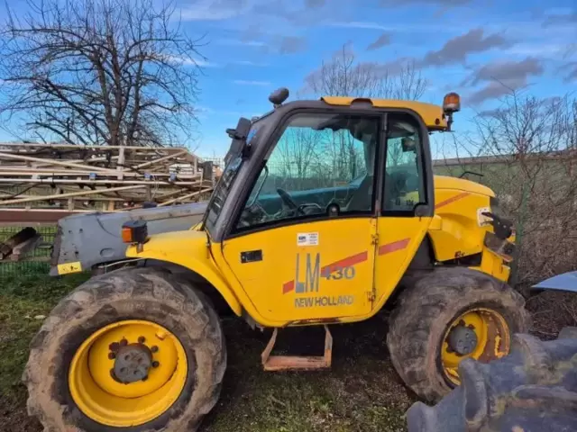 Occasion New Holland LM430 à ANTIGNY chez Groupe OUVRARD