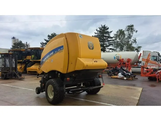 Occasion New Holland ROLL-BELT180 à ANTIGNY chez Groupe OUVRARD