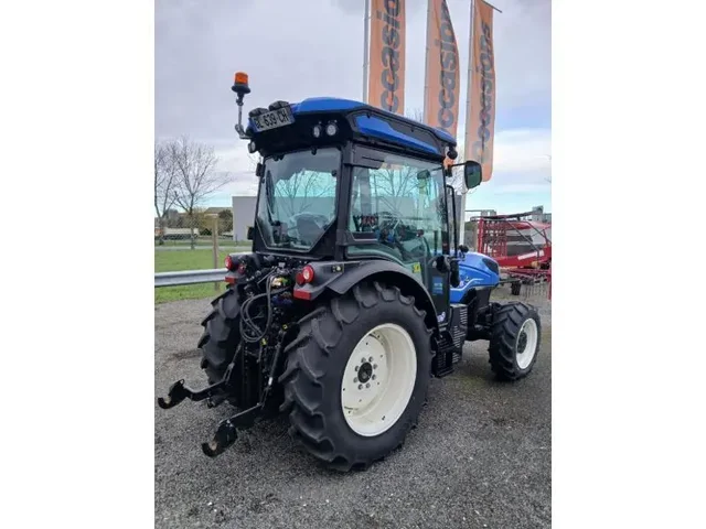 Occasion New Holland T4-100F à ANTIGNY chez Groupe OUVRARD