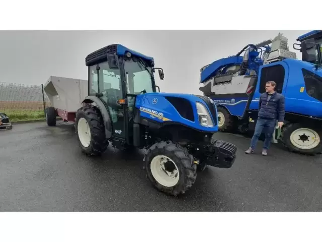 Occasion New Holland T4-90V à ANTIGNY chez Groupe OUVRARD