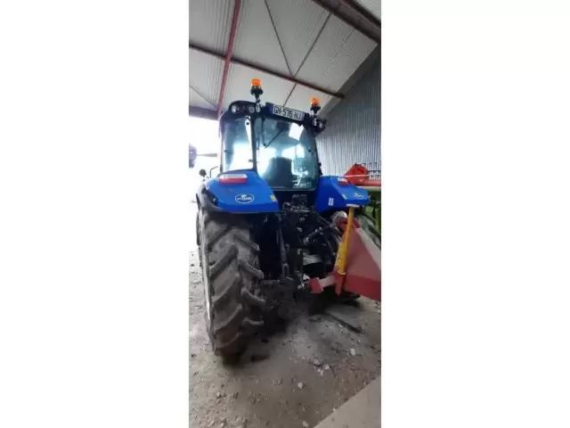 Occasion New Holland T5-100EC à ANTIGNY chez Groupe OUVRARD