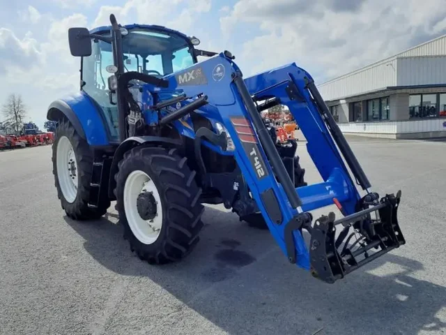Occasion New Holland T5-115EC à ANTIGNY chez Groupe OUVRARD