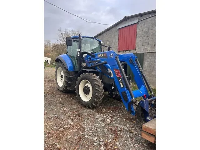 Occasion New Holland T5-115EC à ANTIGNY chez Groupe OUVRARD