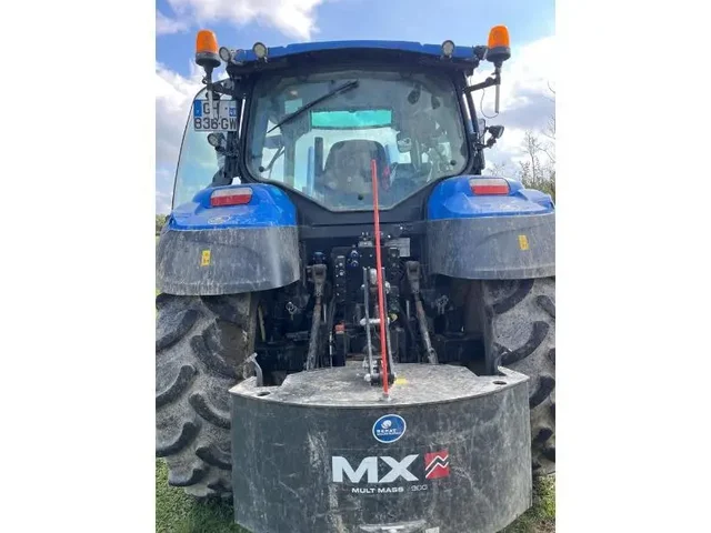 Occasion New Holland T5-120DY à ANTIGNY chez Groupe OUVRARD
