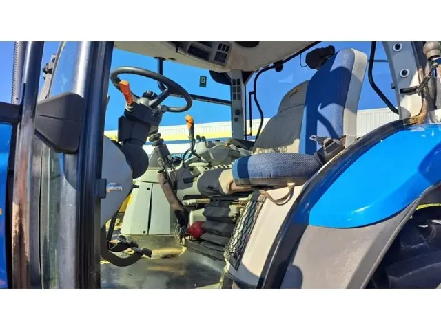 Occasion New Holland T6-125S à ANTIGNY chez Groupe OUVRARD
