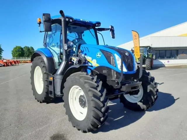 Occasion New Holland T6-145E à ANTIGNY chez Groupe OUVRARD