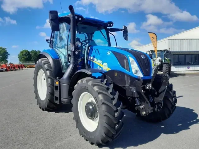 Occasion New Holland T6-145EC à ANTIGNY chez Groupe OUVRARD