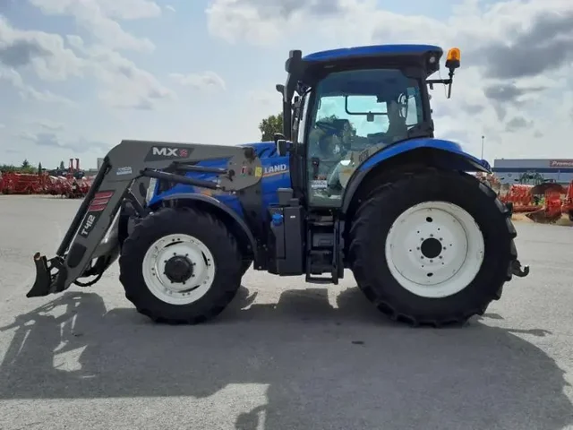 Occasion New Holland T6-155AC à ANTIGNY chez Groupe OUVRARD