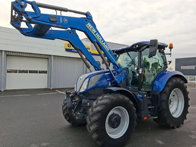 Occasion New Holland T6-180DY à ANTIGNY chez Groupe OUVRARD