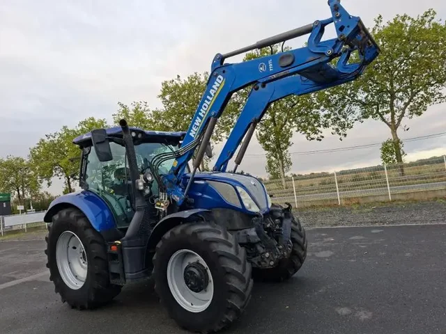 Occasion New Holland T6-180DY à ANTIGNY chez Groupe OUVRARD