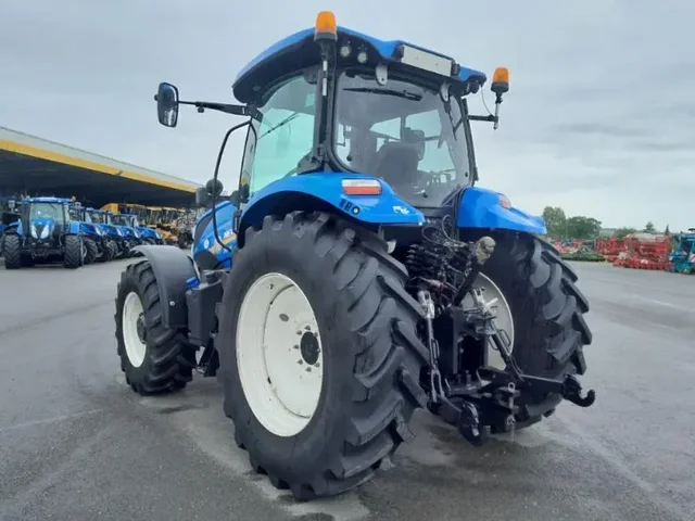 Occasion New Holland T6-180E à ANTIGNY chez Groupe OUVRARD