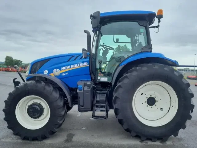 Occasion New Holland T6-180E à ANTIGNY chez Groupe OUVRARD