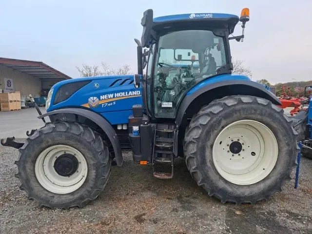 Occasion New Holland T7-165S à ANTIGNY chez Groupe OUVRARD