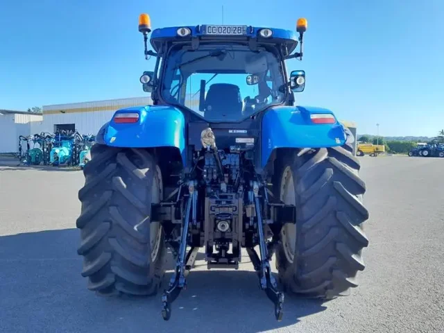 Occasion New Holland T7-250AC à ANTIGNY chez Groupe OUVRARD