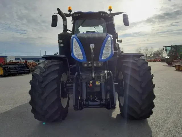Occasion New Holland T8-410AC à ANTIGNY chez Groupe OUVRARD