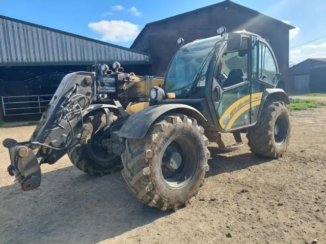 Occasion New Holland TH7-32 à ANTIGNY chez Groupe OUVRARD