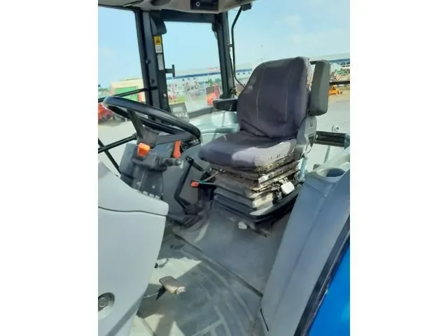 Occasion New Holland TL80 à ANTIGNY chez Groupe OUVRARD