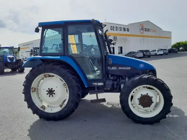 Occasion New Holland TL80 à ANTIGNY chez Groupe OUVRARD