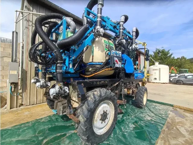 Occasion New Holland VN2080 à ANTIGNY chez Groupe OUVRARD