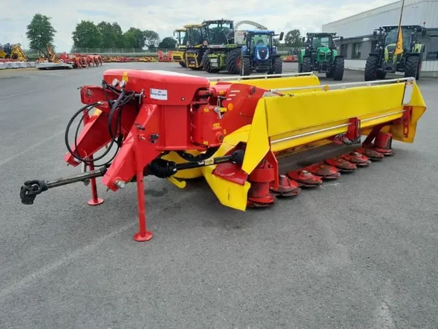 Occasion Pöttinger NOVACAT301 à ANTIGNY chez Groupe OUVRARD
