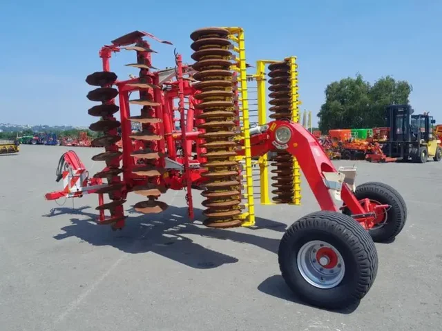 Occasion Pöttinger TERRADISC5001 à ANTIGNY chez Groupe OUVRARD