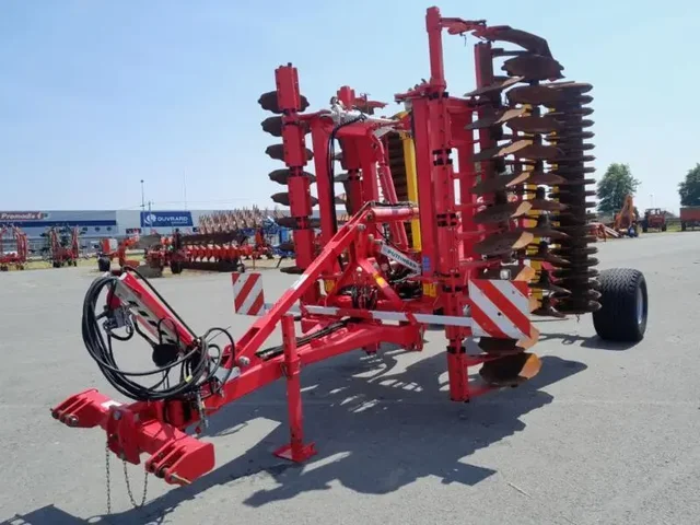 Occasion Pöttinger TERRADISC5001 à ANTIGNY chez Groupe OUVRARD
