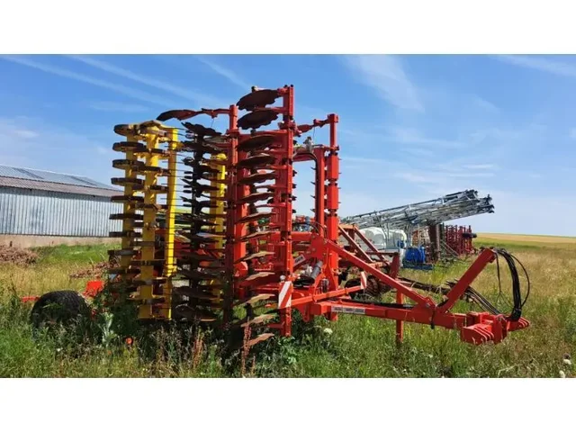Occasion Pöttinger TERRADISC6001T à ANTIGNY chez Groupe OUVRARD