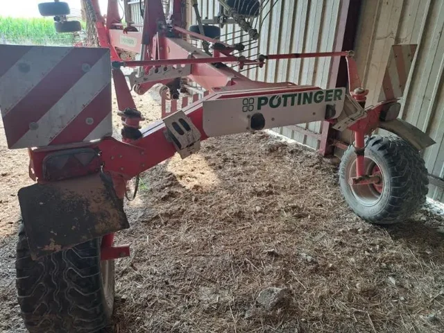 Occasion Pöttinger TOP662 à ANTIGNY chez Groupe OUVRARD