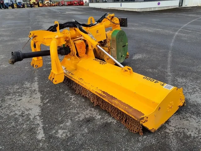 Occasion Serrat T4000 à ANTIGNY chez Groupe OUVRARD