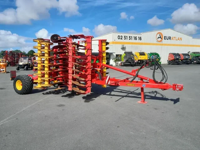 Occasion Väderstad CARRIER 425XL à ANTIGNY chez Groupe OUVRARD