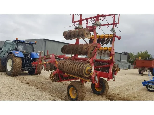 Occasion Väderstad CARRIER 500 à ANTIGNY chez Groupe OUVRARD