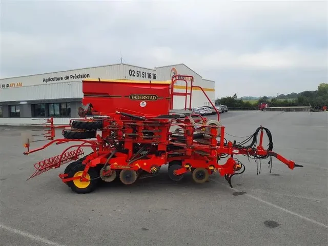 Occasion Väderstad RDA-400S à ANTIGNY chez Groupe OUVRARD