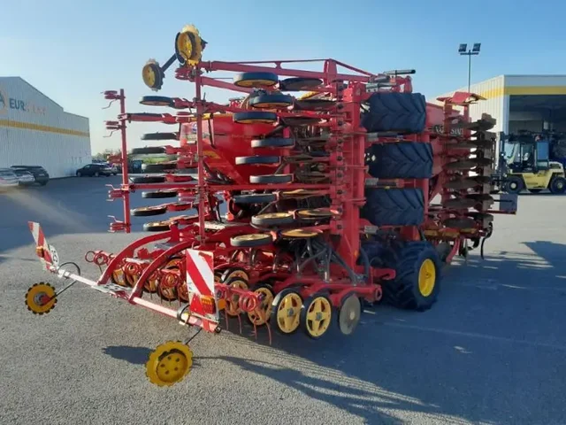 Occasion Väderstad ST600S à ANTIGNY chez Groupe OUVRARD
