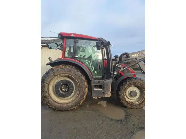 Occasion Valtra G125 à ANTIGNY chez Groupe OUVRARD