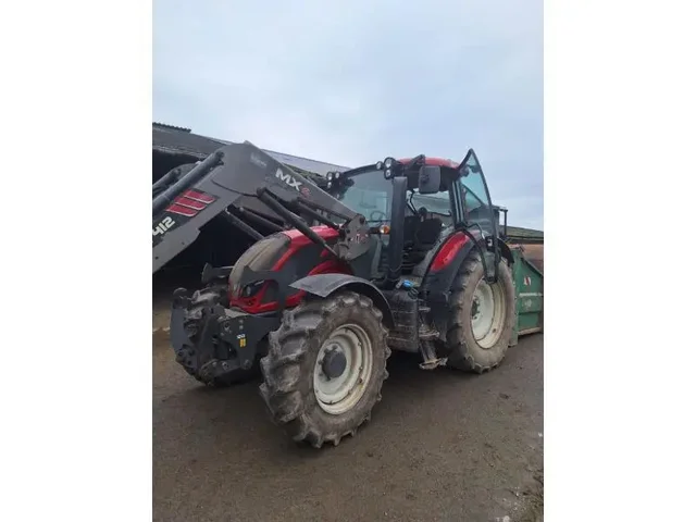 Occasion Valtra N134 à ANTIGNY chez Groupe OUVRARD