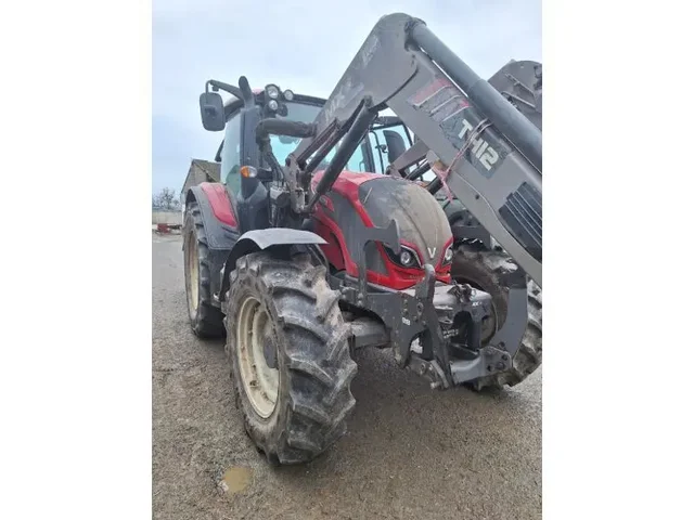 Occasion Valtra N134 à ANTIGNY chez Groupe OUVRARD