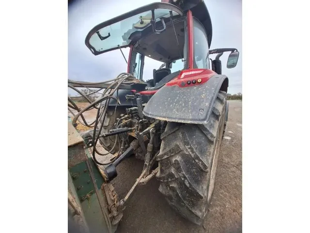 Occasion Valtra N134 à ANTIGNY chez Groupe OUVRARD