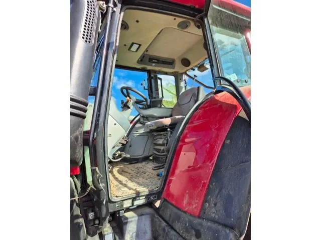 Occasion Valtra T183V à ANTIGNY chez Groupe OUVRARD