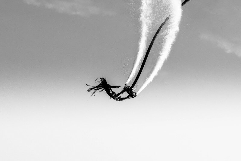 obrázek z článku Už nevíte co u vody? Zkuste flyboarding!