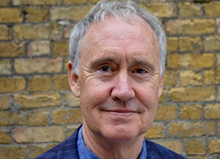 Nigel Planer - 5pm